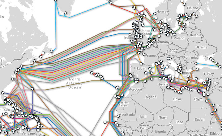 SubmarineCableMap - map of network cables between Europe and America